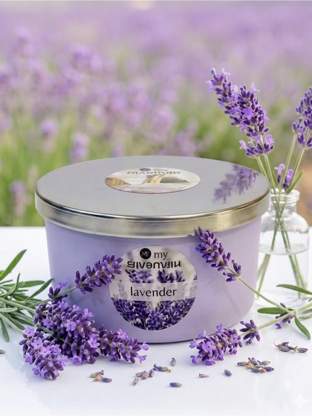 Large Scented Candle in Lavender or Fresh Linen